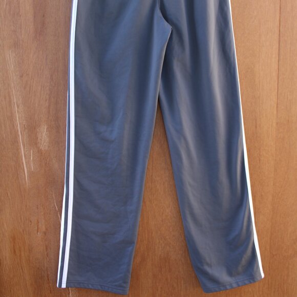 Adidas Boys Joggers Size Large 14/16 Gray with White Stripes - Picture 4 of 4